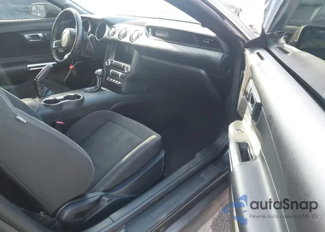 2019 Ford Mustang Ecoboost z USA, uszkodzony, nr VIN 1FA6P8TH4K5120899